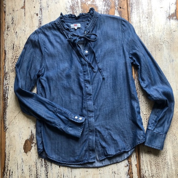 LEVI'S Chambray Denim Tie Collar Blouse Size XS - Picture 2 of 7